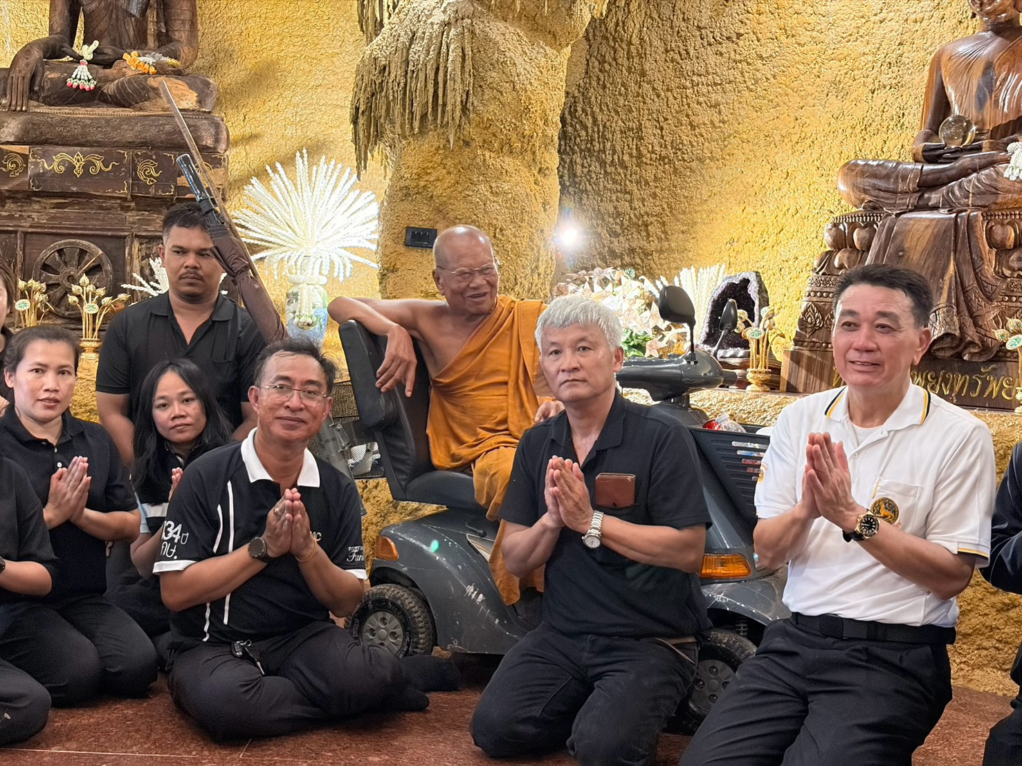 title - ปักธงธรรมจักร และธงชาติไทยภายใต้โครงการปลูกป่าเพื่อเป็นพุทธบูชาในพื้นที่ปฏิรูปที่ดิน (ส.ป.ก.)